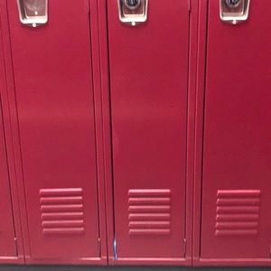 Meet your Posher, Dossou